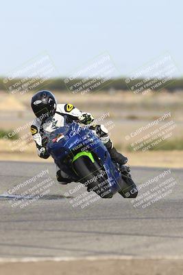 media/Oct-13-2025-Lets Ride (Mon) [[1a1cd08581]]/B Group/1020am (Sweeper)/